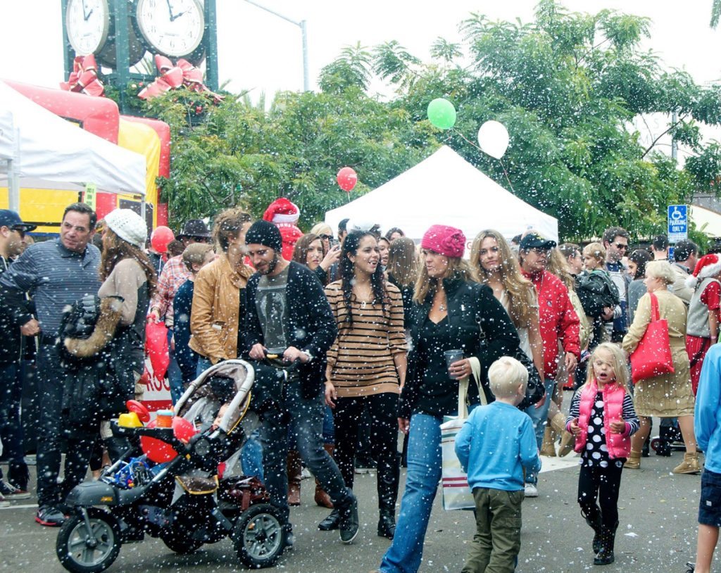 cdm christmas walk 2020 42nd Annual Corona Del Mar Christmas Walk Corona Del Mar Chamber Of Commerce cdm christmas walk 2020